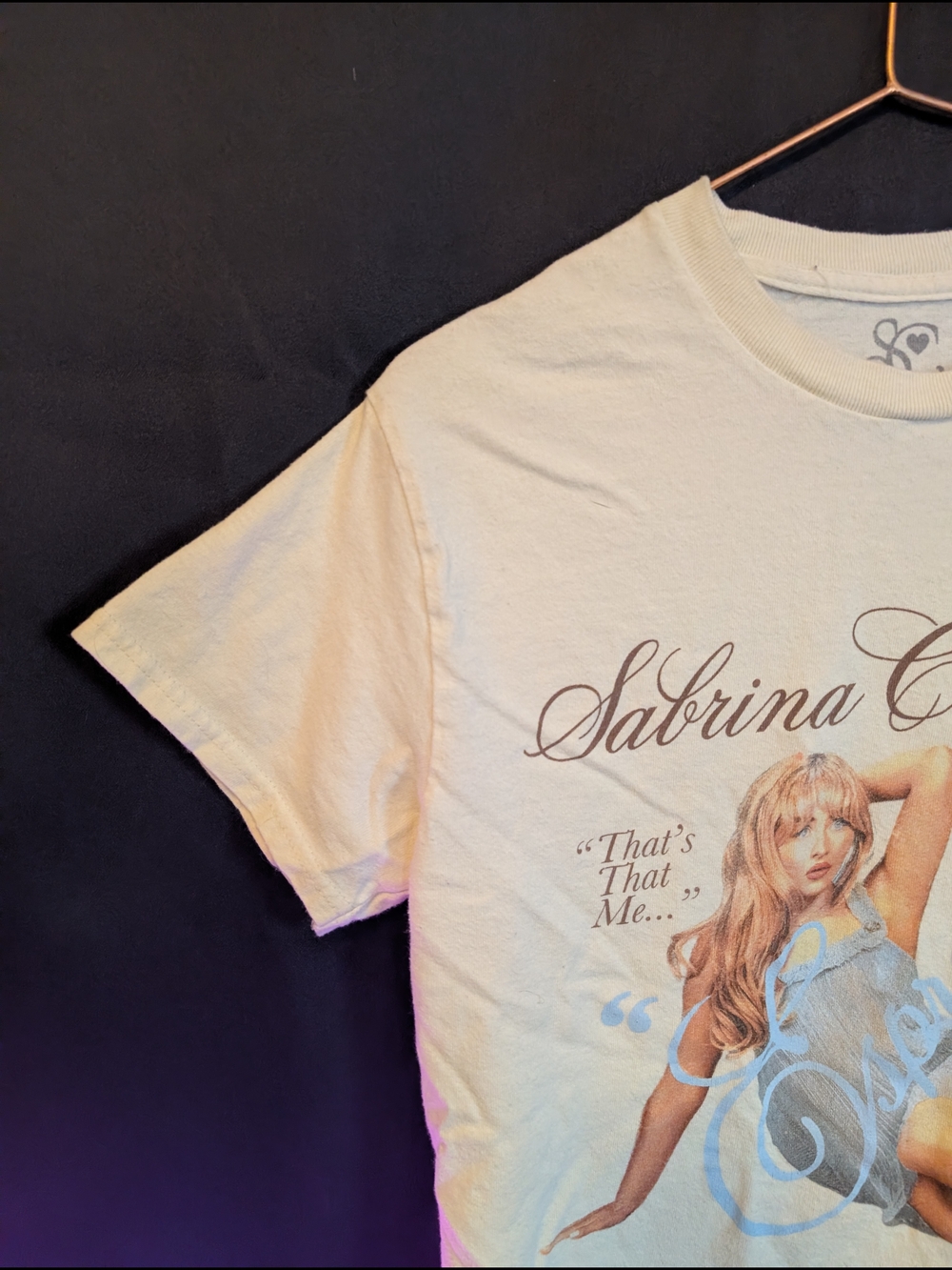 Sabrina Carpenter Cream Graphic Tee - Picture 5 of 10